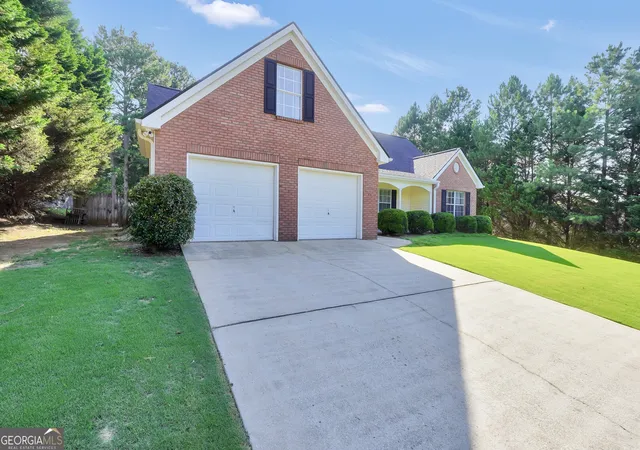 4th image of 571 Brewer Dr, Locust Grove, GA 30248 | MLS# 10793461