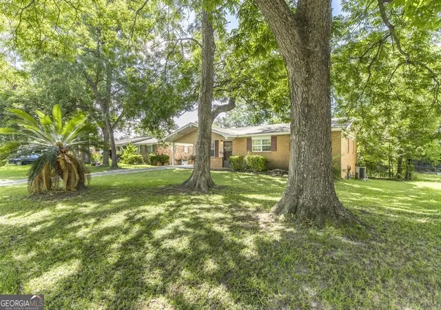 Photo 3 of Single family home for sale at 116 Sonja Dr, Warner Robins, GA 31088 | MLS# 10824760 | Listing updated on 2026-08-26