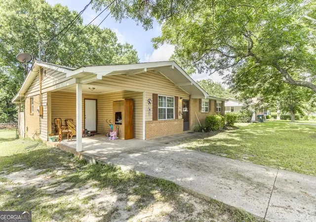 Photo 4 of Single family home for sale at 116 Sonja Dr, Warner Robins, GA 31088 | MLS# 10824760 | Listing updated on 2026-08-26