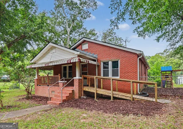 2nd image of 160 Connecticut Ave, Tallapoosa, GA 30176 | MLS# 10822050