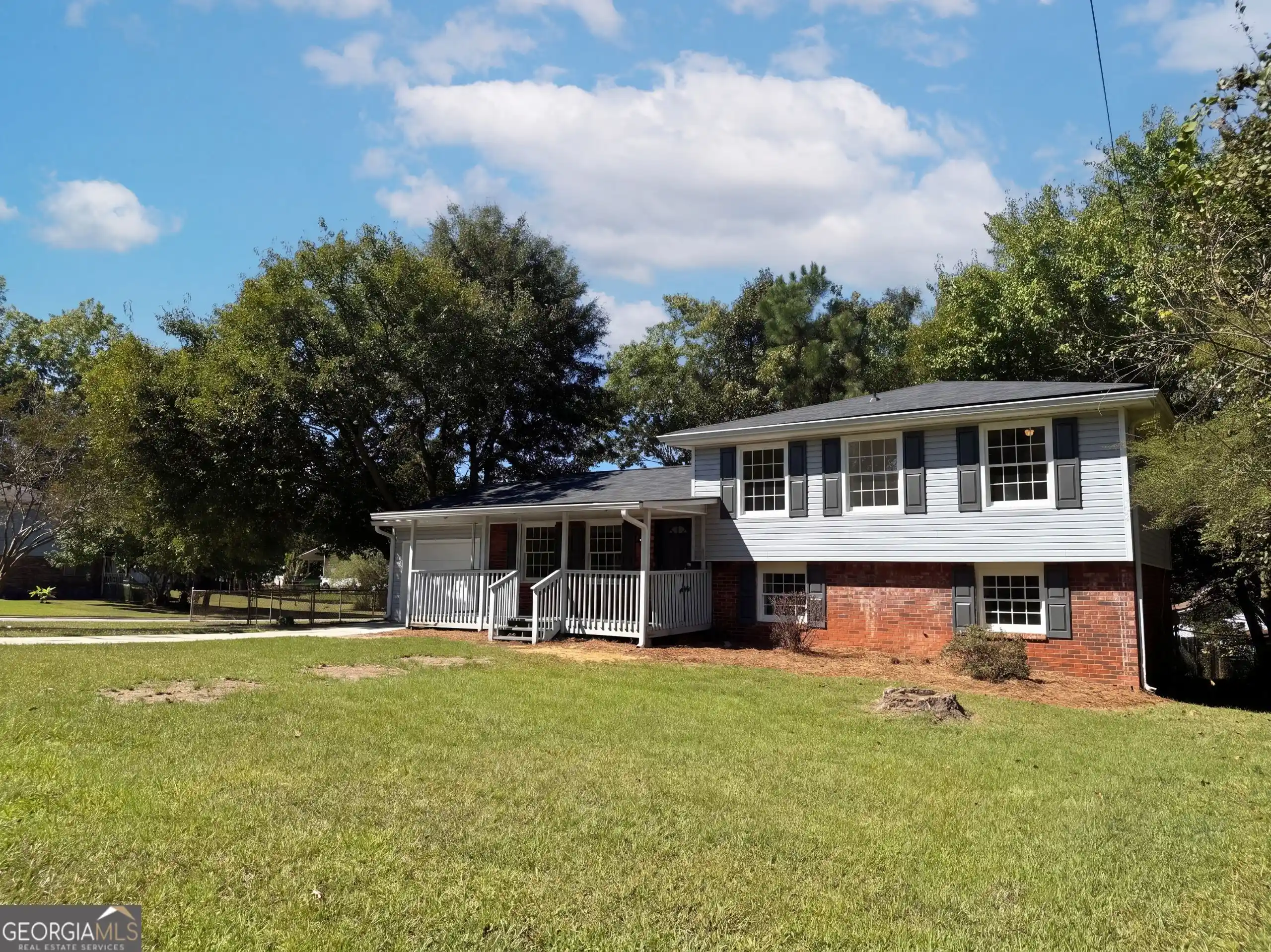 Photo 1 of Single family home for sale at 5807 Cobbrook Dr, Ellenwood, GA 30294 | MLS# 10867357 | Listing updated on 2026-10-19