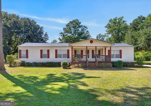 Photo 2 of Manufactured home for sale at 1444 Courthouse Rd, Guyton, GA 31312 | MLS# 10833802 | Listing updated on 2026-09-10
