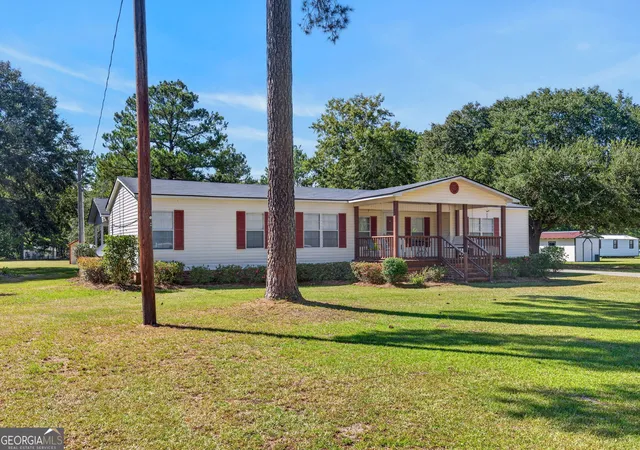 Photo 2 of Manufactured home for sale at 1444 Courthouse Rd, Guyton, GA 31312 | MLS# 10833802 | Listing updated on 2026-09-10