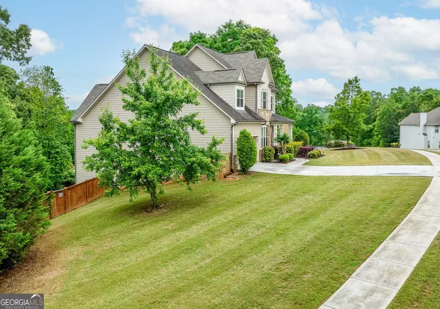 2nd image of 5830 Mulberry Holw, Flowery Branch, GA 30542 | MLS# 10755925