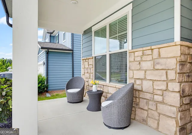Photo 3 of Single family home for sale at 518 Cunninghame Ct, Peachtree City, GA 30269 | MLS# 10800944 | Listing updated on 2026-09-13