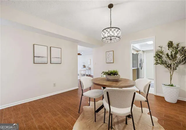 Photo 4 of Condo for sale at 6851 Roswell Rd NE #C1, Sandy Springs, GA 30328 | MLS# 10785962 | Listing updated on 2026-09-01