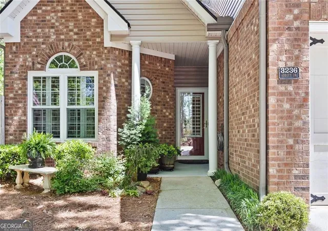 2nd image of 3236 Abbott Dr Sw #8, Powder Springs, GA 30127 | MLS# 10729818