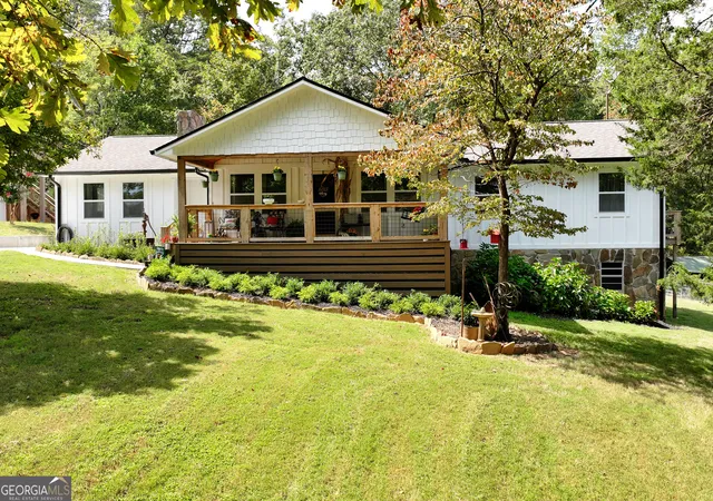 Photo 3 of Single family home for sale at 5265 New Liberty Rd, Clarkesville, GA 30523 | MLS# 10764156 | Listing updated on 2026-10-10