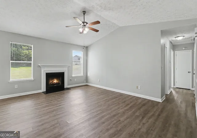 4th image of 9587 Thomas Downs Ln, Jonesboro, GA 30238 | MLS# 10818045