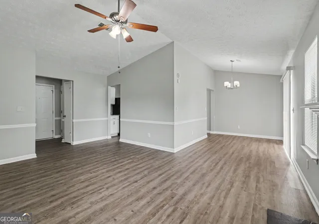 5th image of 9587 Thomas Downs Ln, Jonesboro, GA 30238 | MLS# 10818045