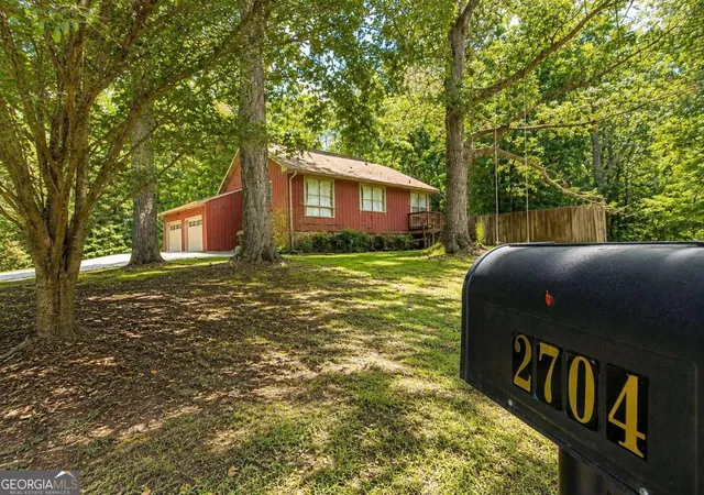Photo 20 of Single family home for sale at 2704 Valley Hill Dr, Acworth, GA 30102 | MLS# 10823650 | Listing updated on 2026-08-25