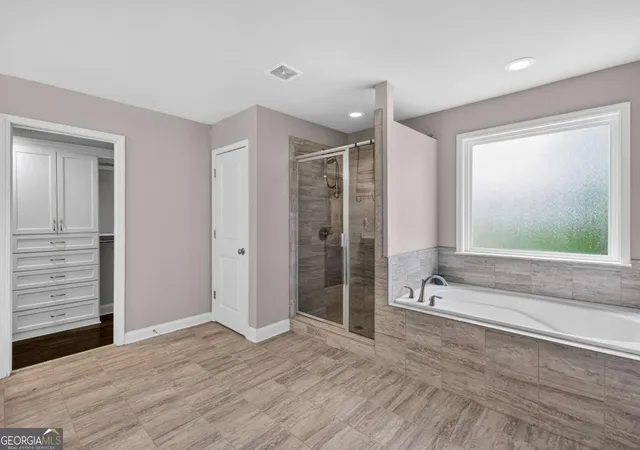 Photo 3 of Single family home for sale at 5390 Hennessy Cir, Atlanta, GA 30349 | MLS# 10764196 | Listing updated on 2026-10-24
