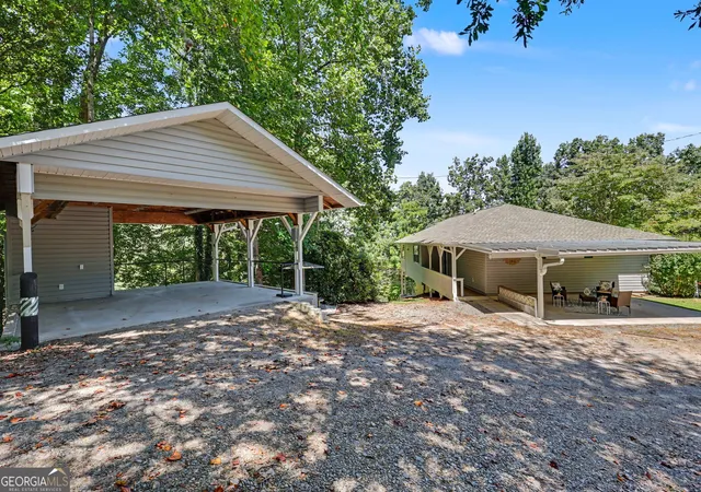 Photo 3 of Single family home for sale at 383 Morgan Dr, Hiawassee, GA 30546 | MLS# 10835906 | Listing updated on 2026-09-12