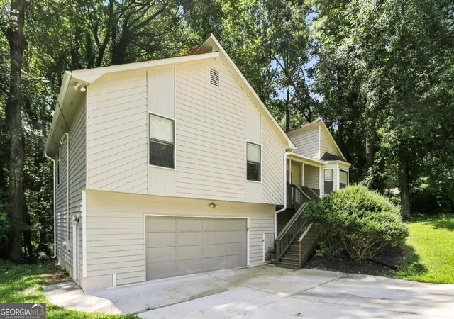 2nd image of 5561 Deerfield Pl Nw, Kennesaw, GA 30144 | MLS# 10820354
