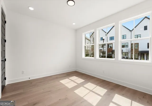 Photo 4 of Townhouse for sale at 441 Mezzo Ln #93, Alpharetta, GA 30009 | MLS# 10834199 | Listing updated on 2026-10-12