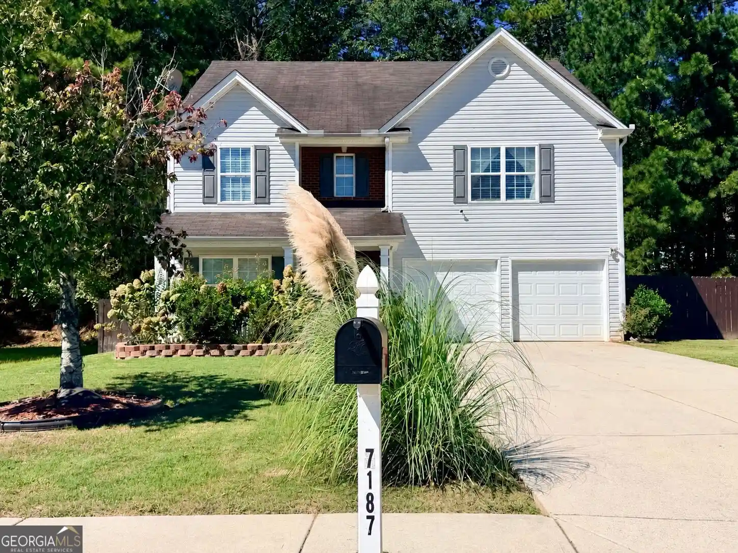 Photo 1 of Single family home for sale at 7187 Walton Hl, Fairburn, GA 30213 | MLS# 10866889 | Listing updated on 2026-10-18