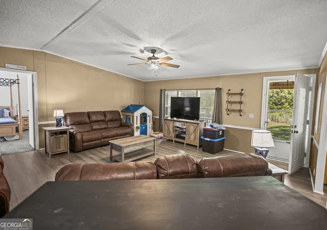 Homes for sale in Ludowici, GA | 68 Levy A Ray Rd Ne, Ludowici, GA 31316 | MLS# 10797972