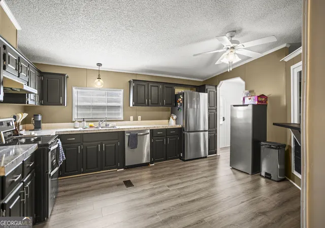 Homes for sale in Ludowici, GA | 68 Levy A Ray Rd Ne, Ludowici, GA 31316 | MLS# 10797972