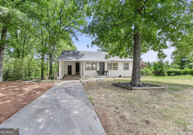 Homes for sale in Manchester, GA | 7060 Scenic Heights, Manchester, GA 31816 | MLS# 10772736