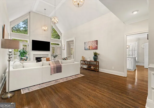 Photo 3 of Single family home for sale at 4512 Woodhaven Ne, Marietta, GA 30067 | MLS# 10833727 | Listing updated on 2026-10-11