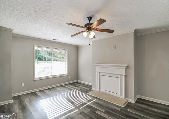 Photo 3 of Single family home for sale at 4880 Browns Mill Ferry Rd, Lithonia, GA 30038 | MLS# 10807828 | Listing updated on 2026-09-12