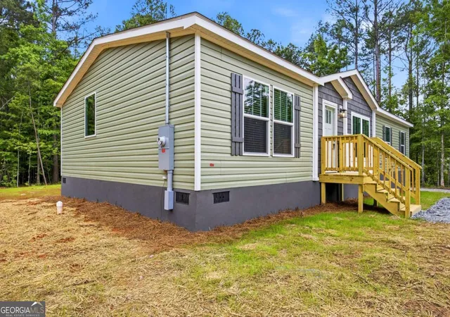 Homes for sale in Eatonton, GA | 106 Thomas Dr, Eatonton, GA 31024 | MLS# 10785599