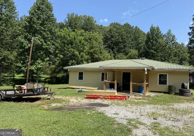 1st image of 663 Kelly Mountain Rd, Clarkesville, GA 30523 | MLS# 10823990