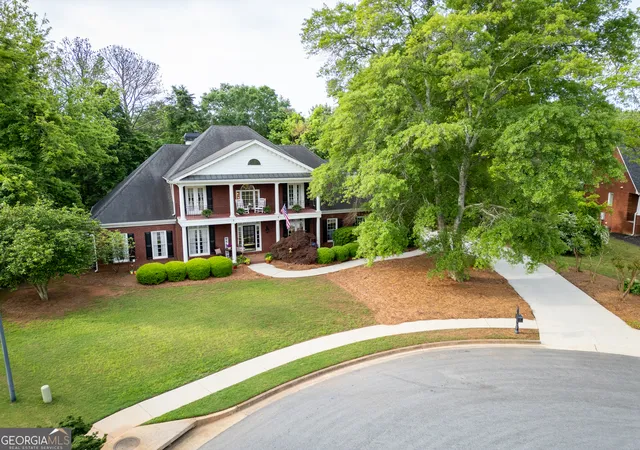 Photo 1 of Single family home for sale at 1060 Fox Holw Ct, Statham, GA 30666 | MLS# 10678413 | Listing updated on 2026-08-17