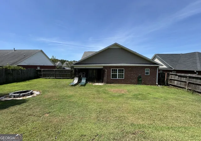 Photo 2 of Single family home for sale at 18 Hawk Spring Dr Sw, Rome, GA 30165 | MLS# 10830812 | Listing updated on 2026-09-04