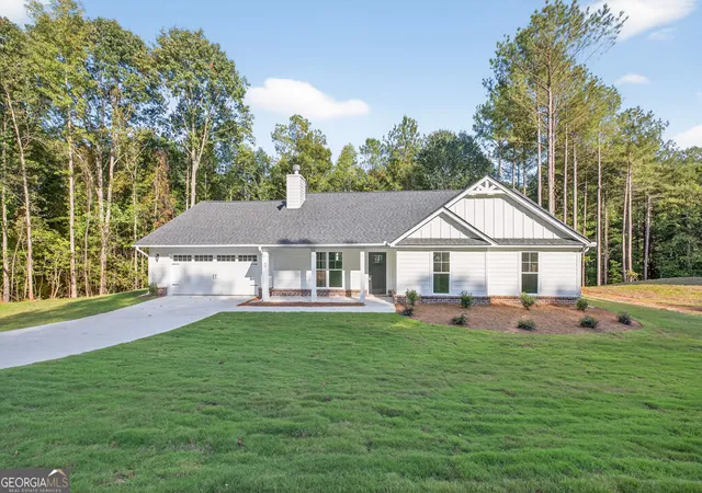 Photo 2 of Single family home for sale at 44 Sycamore Dr #17, Colbert, GA 30628 | MLS# 10819093 | Listing updated on 2026-08-18