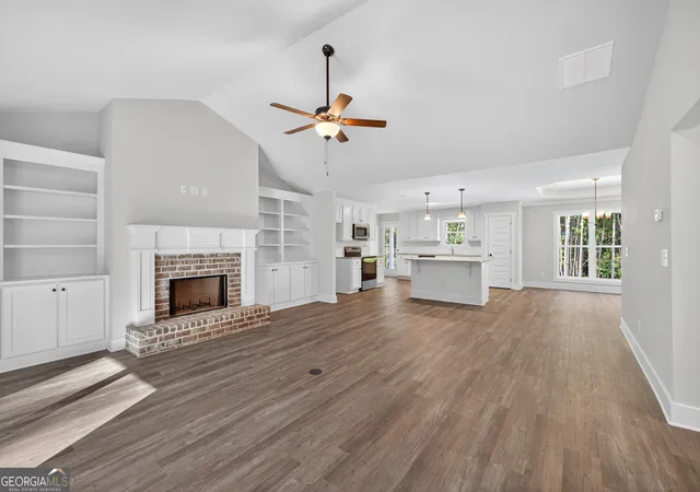 Photo 2 of Single family home for sale at 44 Sycamore Dr #17, Colbert, GA 30628 | MLS# 10819093 | Listing updated on 2026-08-18