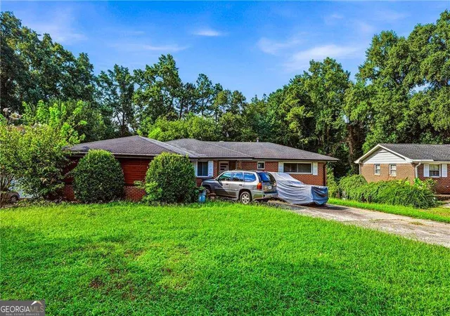 1st image of 2537 Dresden Dr Ne, Atlanta, GA 30341 | MLS# 10829689