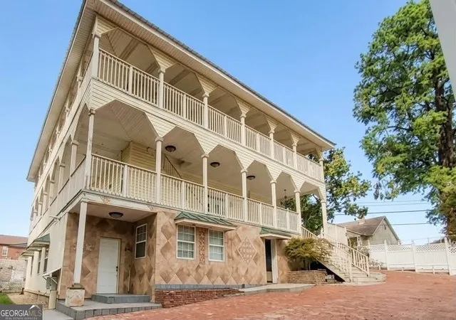 Photo 2 of Single family home for sale at 209 E Hagen St E #4, Dalton, GA 30721 | MLS# 10835912 | Listing updated on 2026-09-12