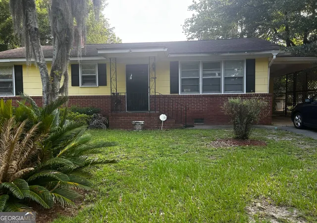 1st image of 2108 E 60th St, Savannah, GA 31404 | MLS# 10812959