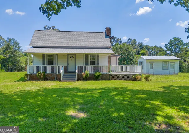 Homes for sale in Eastanollee, GA | 303 Oak Way Dr, Eastanollee, GA 30538 | MLS# 10789834