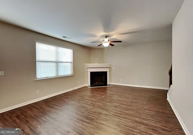 Photo 3 of Sale Pending at 3632 Sydney Harbor Ln, Cumming, GA 30040 | MLS# 10636928 | Listing updated on 2026-05-08