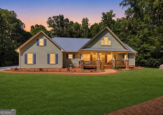 1st image of 157 Dusty Trl, Toccoa, GA 30577 | MLS# 10829198