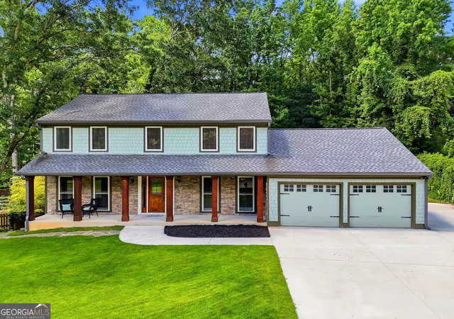 Photo 1 of Single family home for sale at 265 Carriage Sta Cir, Roswell, GA 30075 | MLS# 10807615 | Listing updated on 2026-09-13