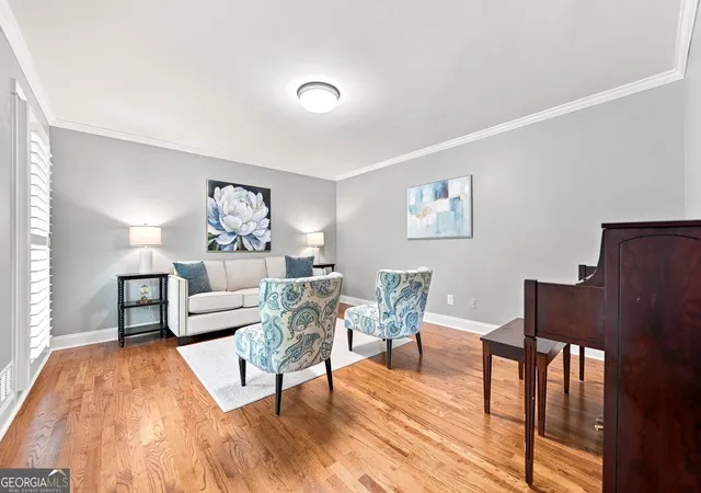 Photo 2 of Single family home for sale at 265 Carriage Sta Cir, Roswell, GA 30075 | MLS# 10807615 | Listing updated on 2026-09-13