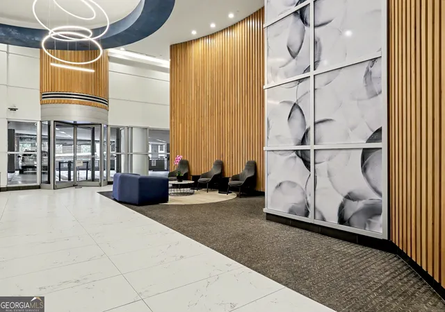Photo 3 of Sale Pending at 943 Peachtree St NE #1411, Atlanta, GA 30309 | MLS# 10775616 | Listing updated on 2026-09-08