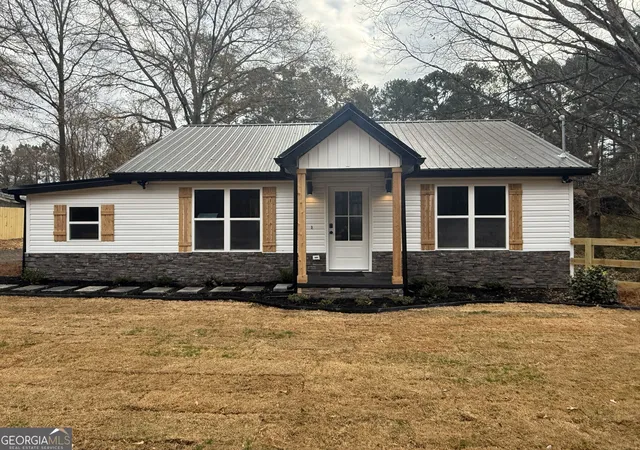 Photo 1 of Sale Pending at 7167 Brown Bridge Rd, Covington, GA 30014 | MLS# 10801643 | Listing updated on 2026-09-04