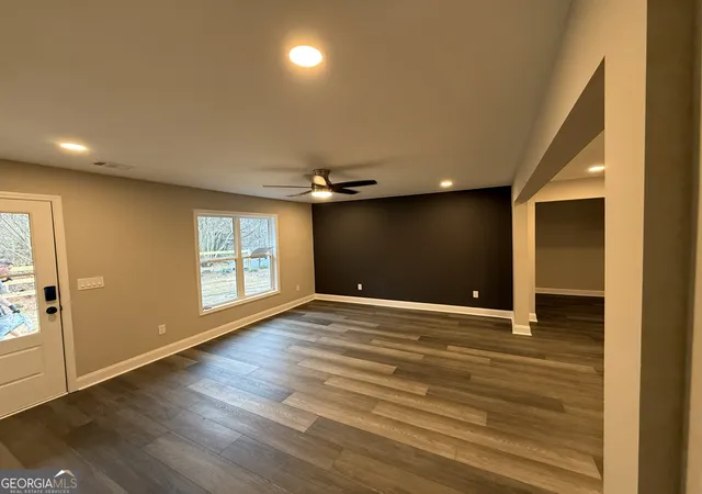 Photo 3 of Sale Pending at 7167 Brown Bridge Rd, Covington, GA 30014 | MLS# 10801643 | Listing updated on 2026-09-04