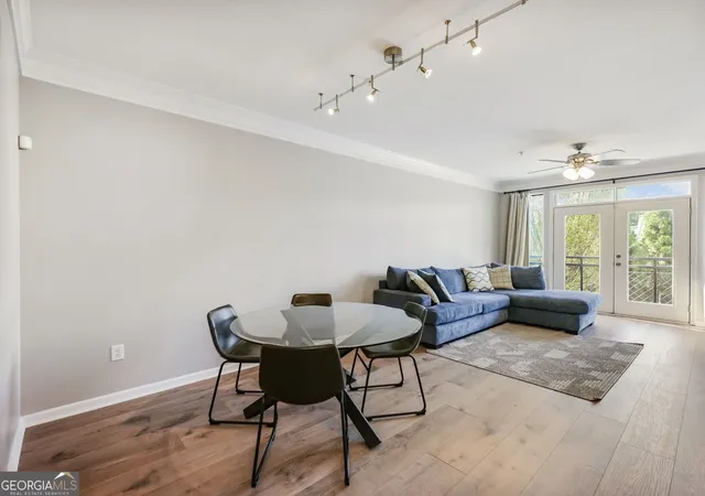 Listing Photo 5 - Condo for sale in building located at 400 17Th St Nw, Atlanta, GA 30363 - Unit #2125