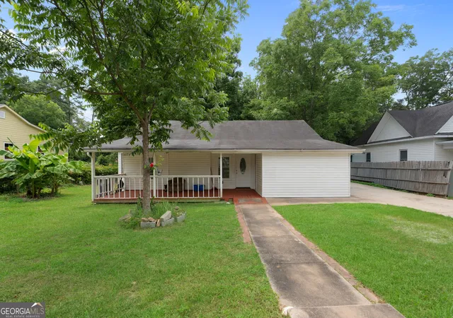Photo 1 of Single family home for sale at 123 South Ave, Jonesboro, GA 30236 | MLS# 10794425 | Listing updated on 2026-08-29