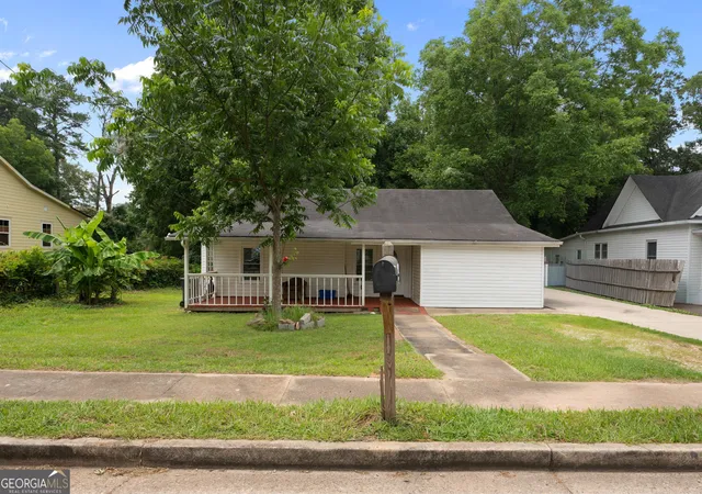 Photo 2 of Single family home for sale at 123 South Ave, Jonesboro, GA 30236 | MLS# 10794425 | Listing updated on 2026-08-29