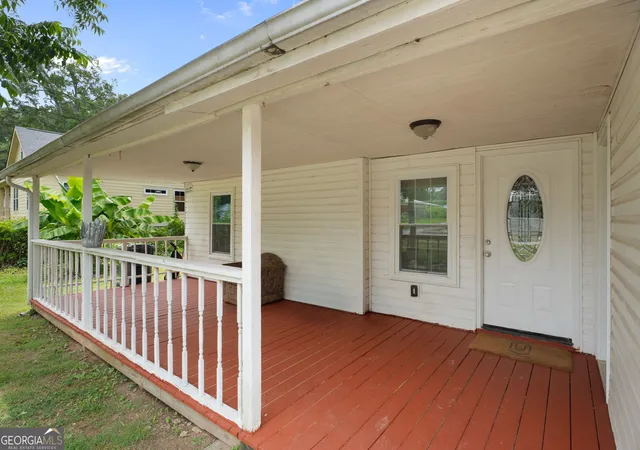 Photo 4 of Single family home for sale at 123 South Ave, Jonesboro, GA 30236 | MLS# 10794425 | Listing updated on 2026-08-29