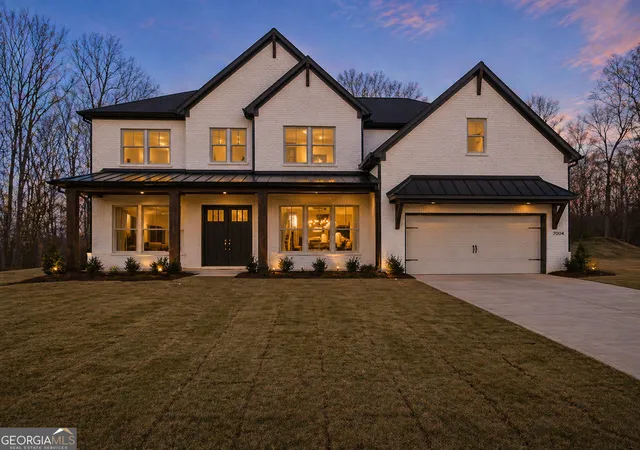 Photo 2 of Single family home for sale at 7004 Foundry Dr, Woodstock, GA 30188 | MLS# 10720017 | Listing updated on 2026-08-08