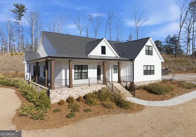 3rd image of 300 Oxford Rd, Ball Ground, GA 30107 | MLS# 10679449