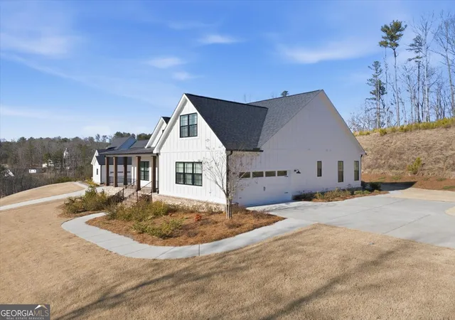 4th image of 300 Oxford Rd, Ball Ground, GA 30107 | MLS# 10679449