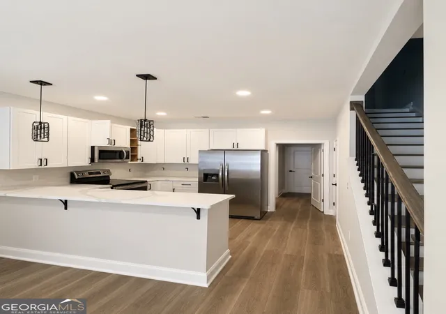 Photo 4 of Condo for sale at 2447 Ter View NW, Gainesville, GA 30501 | MLS# 10785177 | Listing updated on 2026-08-18
